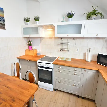 Apartment, 3 Bedrooms, Garden, S Owino Apartmán